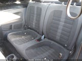 Volkswagen Beetle 2.5L Comfortline/2.5L Highline/Premiere/Premiere+ 3VWJX7AT1CM657499 fotografie