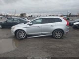 Volvo Xc60 T5 Premier Plus YV4612RL1F2730414 снимка