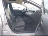 Toyota Corolla Le 5YFBPMBE8MP246472 снимка