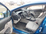 Honda Civic Lx 2HGFB2F43EH009273 снимка