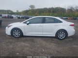 Toyota Corolla 5YFBPMBE7NP303147 fotografie