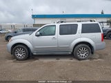 Nissan Pathfinder S/Le/Se 5N1AR1NB0BC627305 снимка