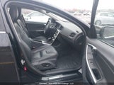 Volvo V60 T5 YV1612SK9G1311586 снимка