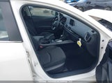 Mazda Mazda3 Gs 3MZBM1L70FM125174 снимка
