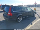 Volvo V70 3.2 YV1982BW2A1127223 снимка