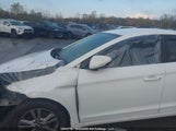 Hyundai Elantra Gl KMHD84LF3HU289800 снимка