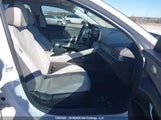 Hyundai Elantra Hybrid Luxury W/Two-Tone Interior KMHLN4AJ4PU066059 снимка