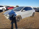 Toyota Corolla 2T1BURHE8FC424784 photo