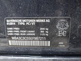 BMW 320I xDrive WBA3C3C55EF987211 fotografie