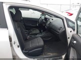 Kia Forte KNAFX4A80E5060630 fotografie