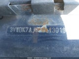 Volkswagen Jetta 2.0L Comfortline 3VWDK7AJ6EM413019 снимка