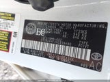 Toyota Corolla L/Le/Xle/Se/Xse 2T1BURHE2HC839490 снимка