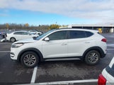 Hyundai Tucson Luxury KM8J3CA43HU558522 снимка