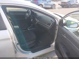 Hyundai Elantra KMHD84LFXHU137982 снимка