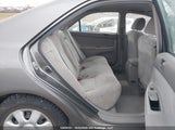 Toyota Camry Le/Xle/Se JTDBE32K320095165 photo
