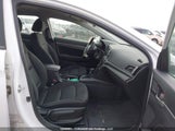 Hyundai Elantra Gl KMHD84LF1HU140141 снимка
