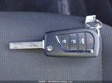 Toyota Corolla Le/Xle 5YFBPMBE5NP376906 снимка