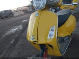 Vespa Gts 300 Super ZAPMA39M2N5203454 photo