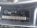 Toyota Corolla Le 2T1BURHE1JC060586 снимка