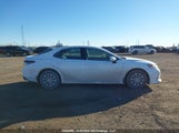 Toyota Camry Le 4T1C11AK7NU709651 fotografie