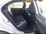 Toyota Camry Le 4T1C11AK7NU709651 photo