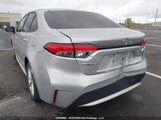 Toyota Corolla Le 5YFBPMBE9NP338286 снимка