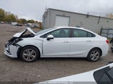 Chevrolet Cruze Lt 1G1BE5SM8J7152617 photo