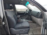 Toyota 4Runner Sr5/Sport JTEBU14R368053728 снимка