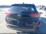 Hyundai Tucson Limited/Sport And Eco/Se KM8J3CA29GU029749 снимка
