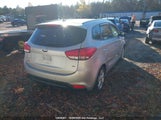 Kia Rondo KNAHT8A36E7013350 fotografie