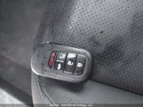 Honda Civic Touring 2HGFE1F92RH000597 снимка