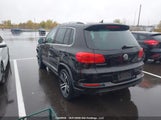 Volkswagen Tiguan Highline WVGLV7AX8HK024366 снимка