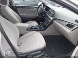 Hyundai Sonata Gl 5NPE24AF4FH193632 снимка
