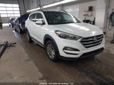 Hyundai Tucson Limited/Sport And Eco/Se KM8J3CA43JU632897 fotografie