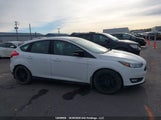 Ford Focus Se 1FADP3K25GL341809 photo