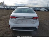 Toyota Corolla Le 5YFBPMBE9NP310018 снимка