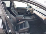 Tesla Model 3 Rwd 5YJ3E1EA7PF483326 fotografie