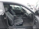BMW 128I WBAUP7C59CVM54913 fotografie
