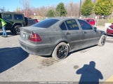 BMW 325I WBAEV33485KX09212 снимка