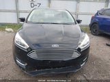 Ford Focus Titanium 1FADP3N21JL296189 fotografie