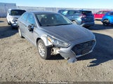 Hyundai Sonata Se 5NPE24AF4JH637794 снимка