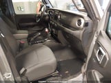Jeep Wrangler Unlimited Sahara 1C4HJXEG6NW174884 photo