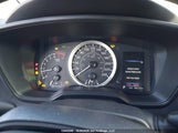 Toyota Corolla Le 5YFBPMBE3NP345234 снимка