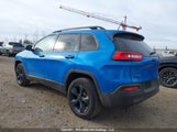 Jeep Cherokee Sport 1C4PJMAB7JD514375 снимка