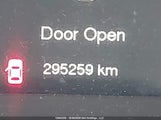 Jeep Cherokee Sport 1C4PJMAB3EW213726 снимка