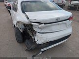 Toyota Corolla Le/Xle 5YFBPMBE4NP310590 снимка