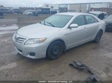 Toyota Camry Le 4T1BF3EK8AU055692 снимка