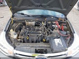 Ford Focus Se 1FAHP3FN0AW215899 снимка