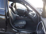 BMW 330 Xi WBA8D9G50HNT91546 снимка