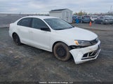 Volkswagen Jetta 2.0L Trendline/2.0L Trendline+ 3VW1K7AJ2FM324570 снимка